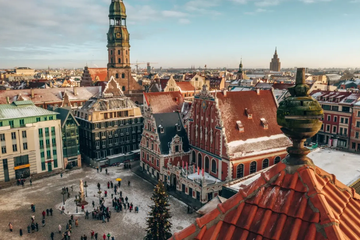Latvian language courses